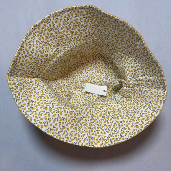 Pretty Persuasions Women’s Sunny Yellow Lemon Bucket Hat Reversible - Picture 2 of 5